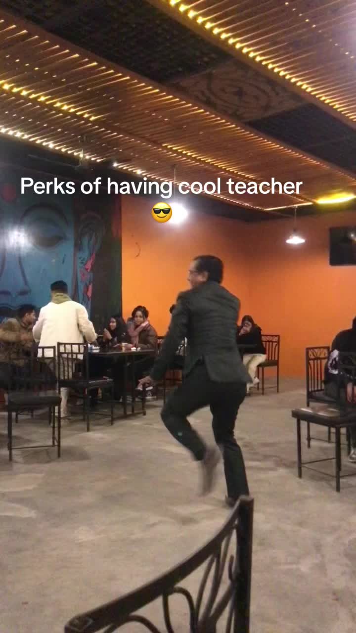 @S💫