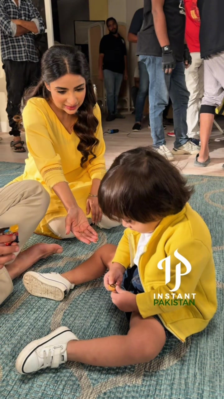 @Instant Pakistan