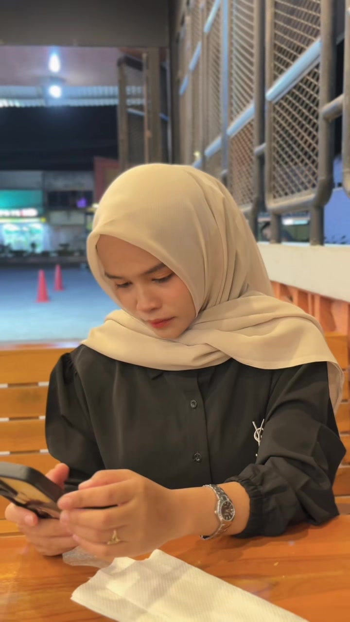 @Azizah🖤🍁
