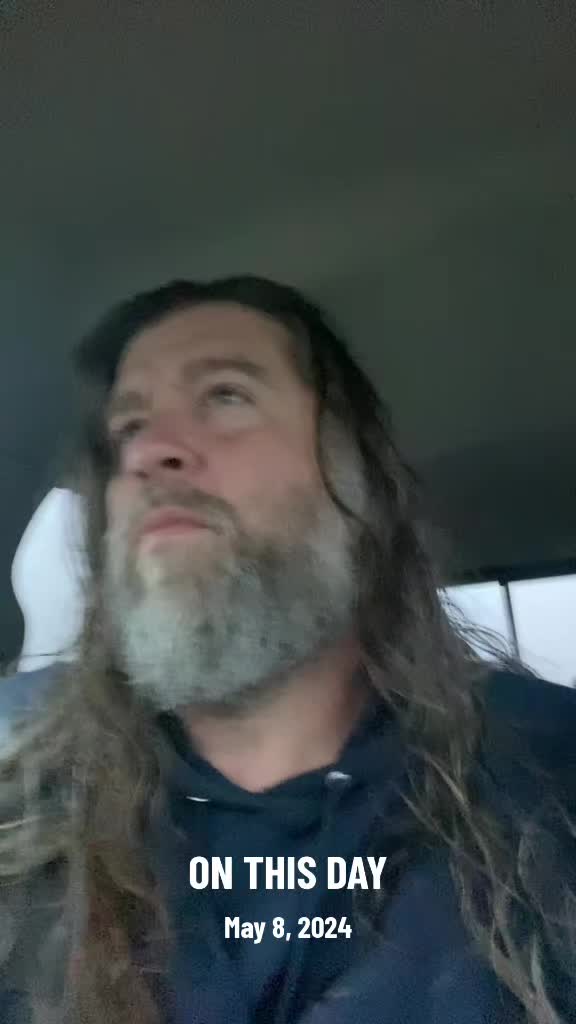 @political_egg_flipper
