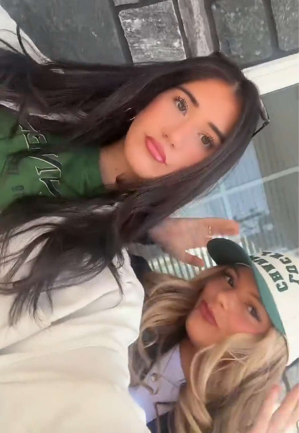 @Sophia