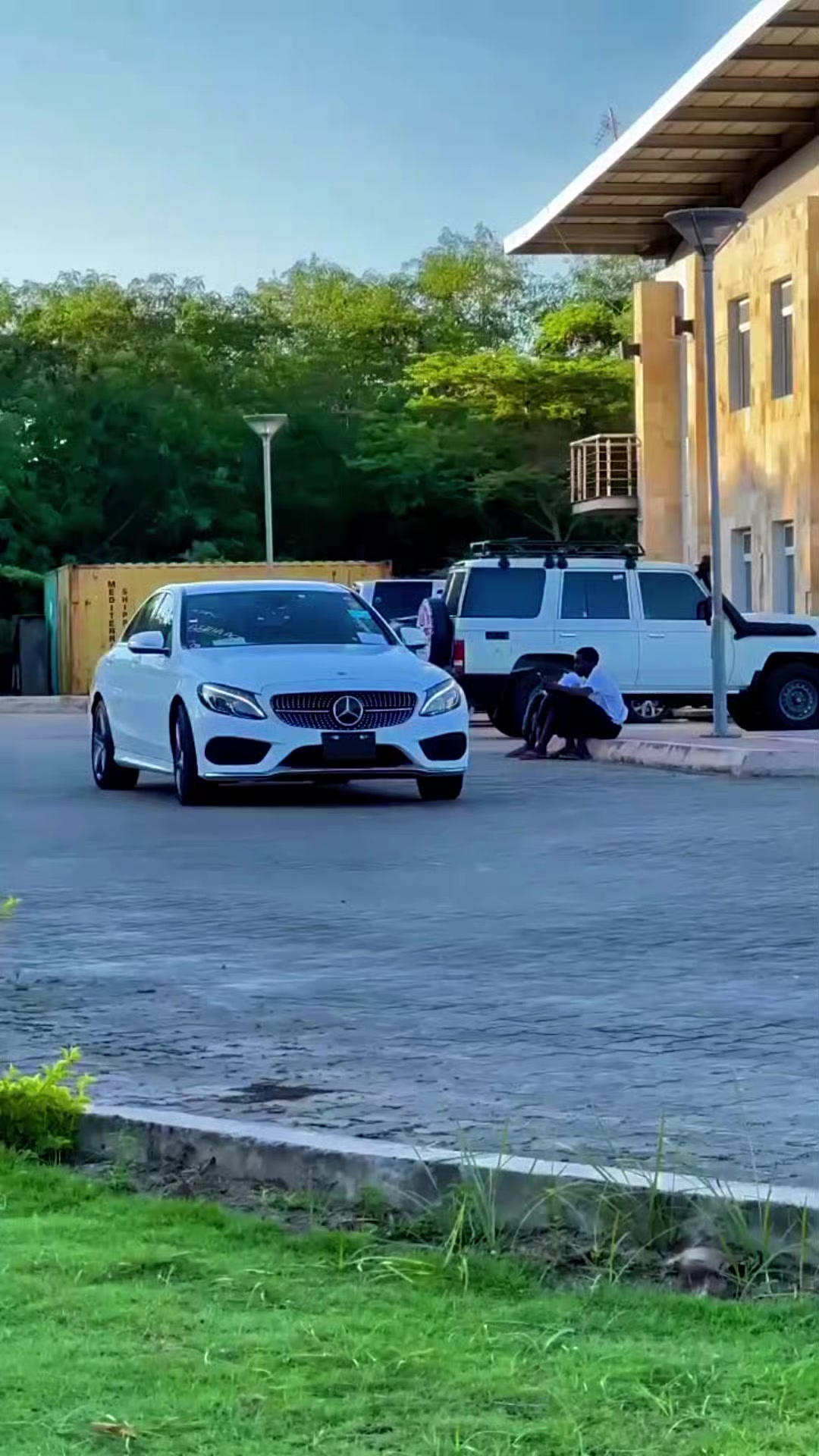@EXCELLENT_RIDES_254
