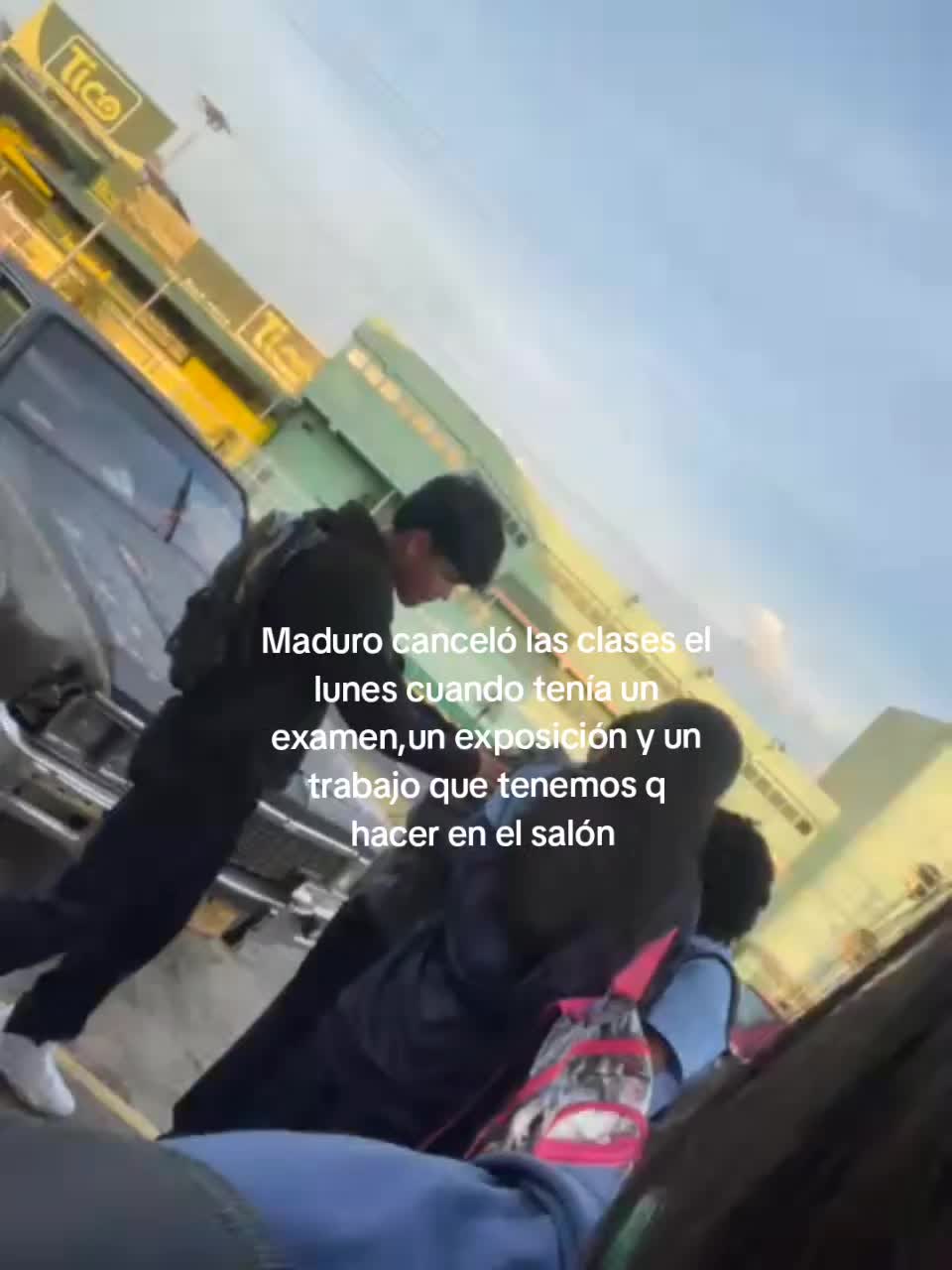 @ℰ𝓁𝓎🧣