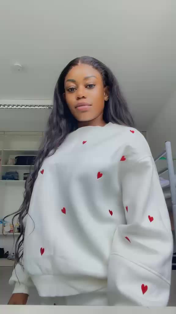 @Magalie Lombo 🌹💜