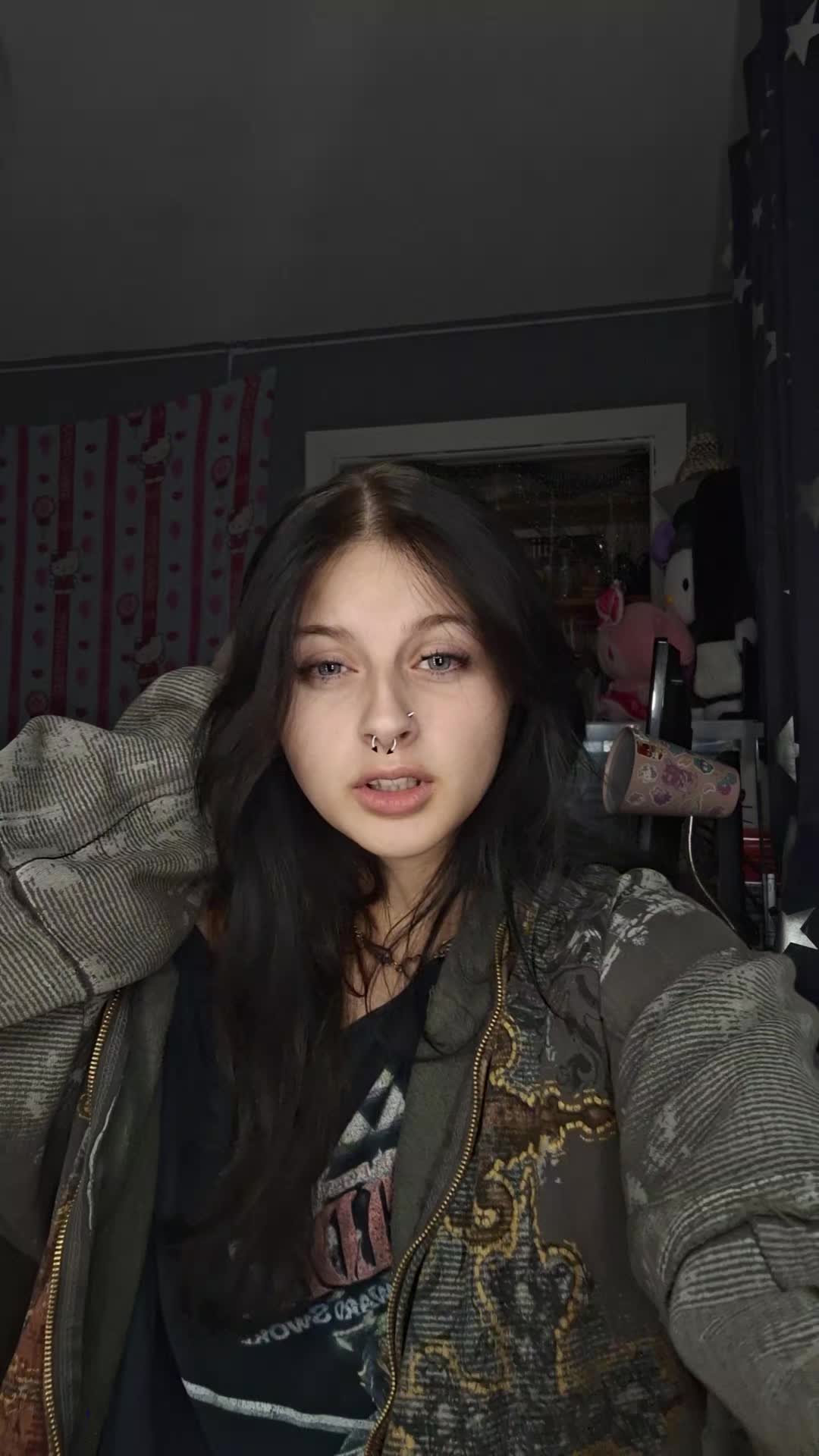 @꒰ྀི১𝔪𝔞𝔦_𝔪𝔢𝔩𝔬𝔡𝔶໒꒱ིྀ