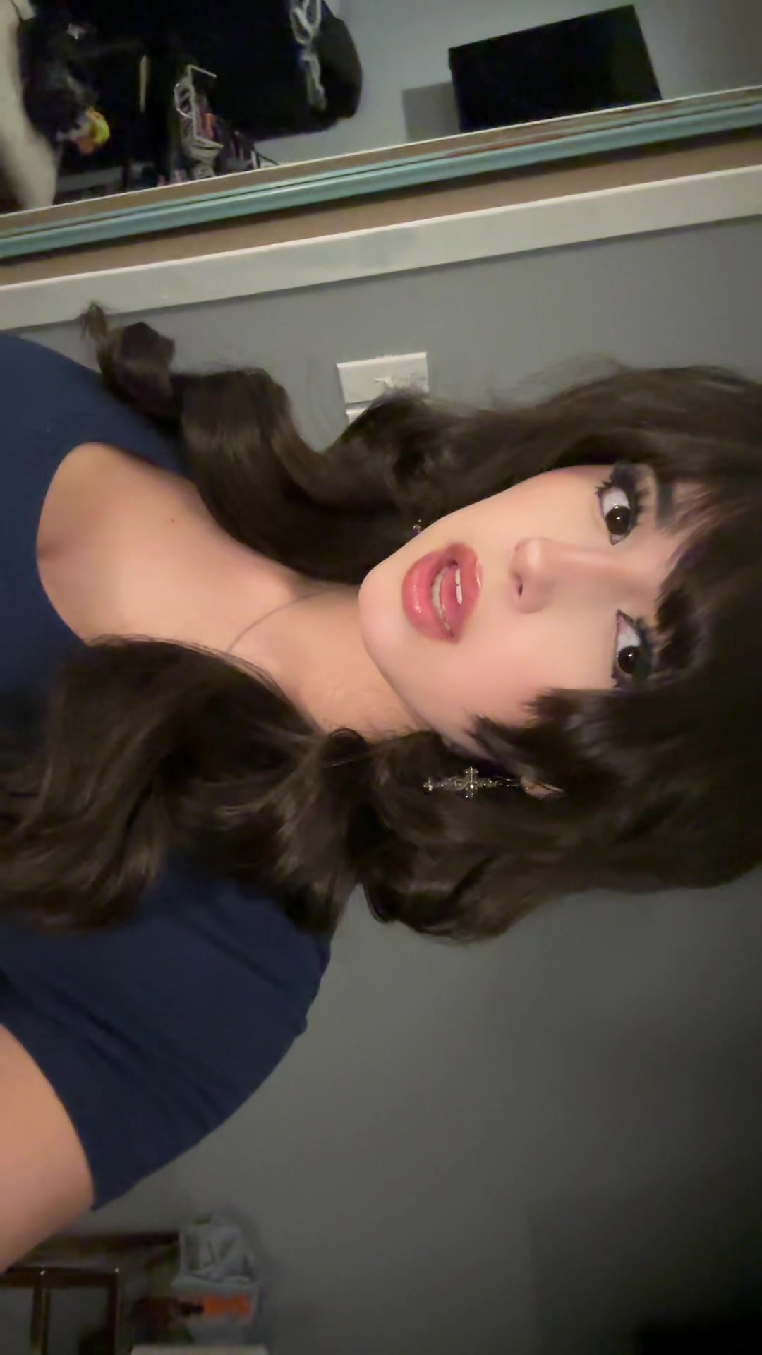 @️