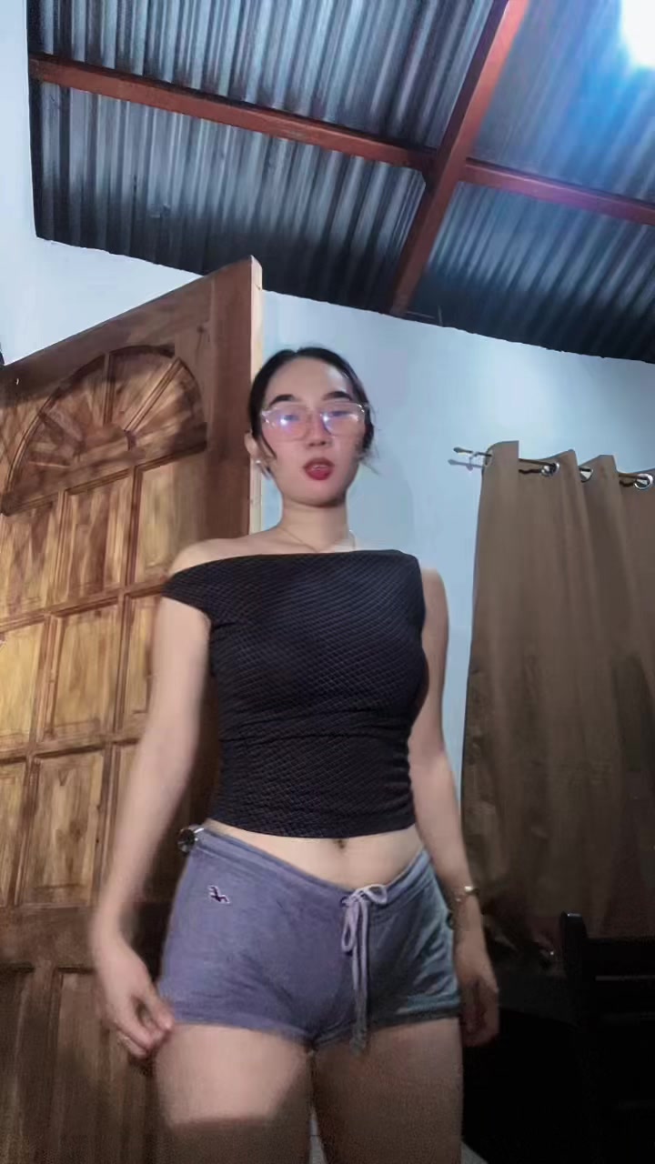 @🪭