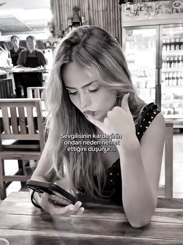 @Elif℘