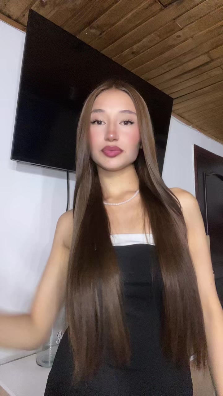 @𝐀𝐧𝐠𝐢𝐞 𝐕𝐚𝐧𝐞𝐬𝐚 ✨