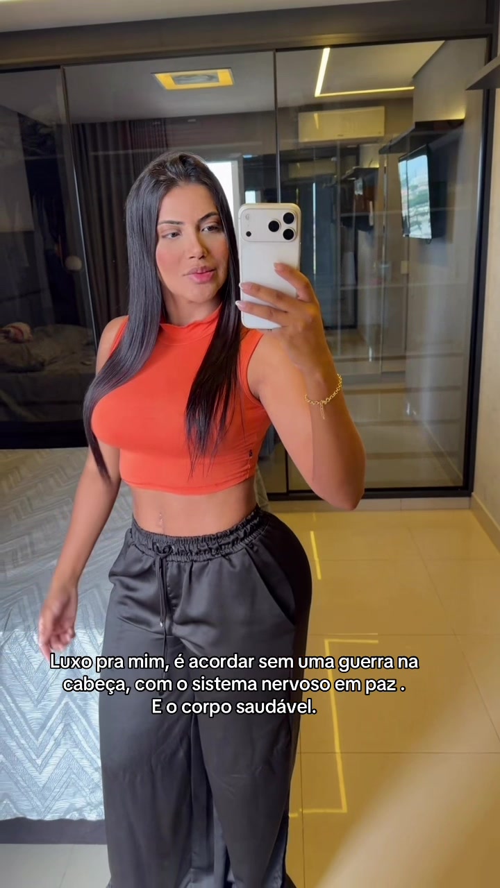 @Thays 🦋