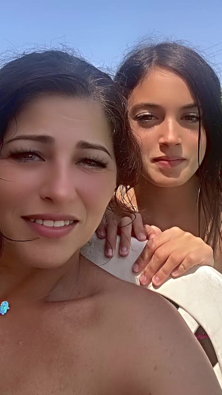 @Sandra