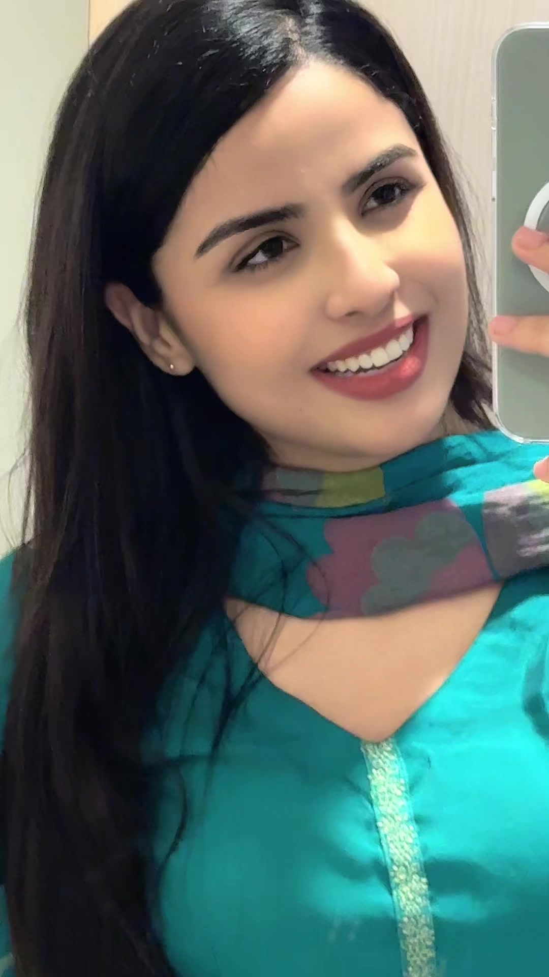 @Seerat kaur