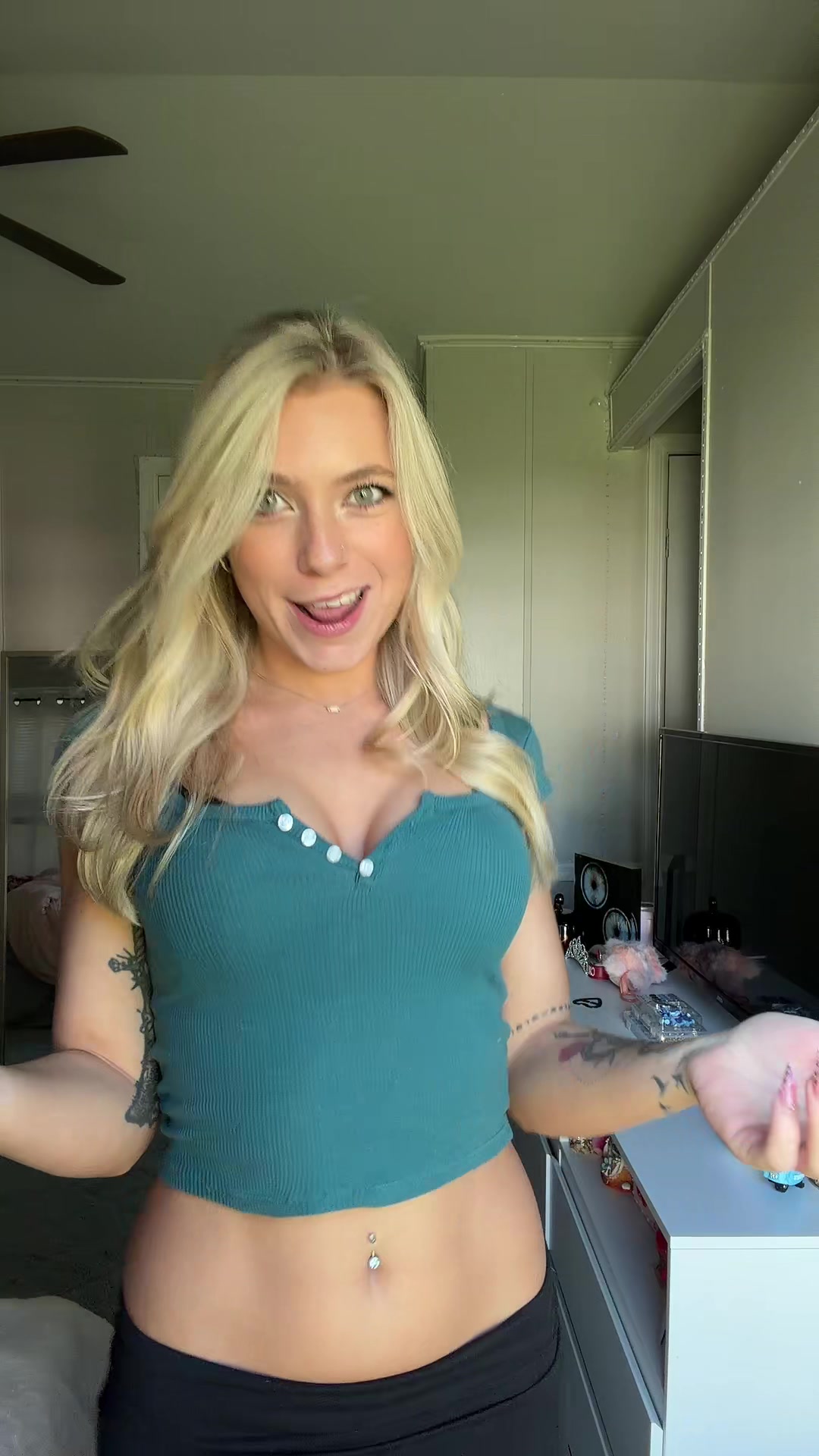 @KallieLynnn