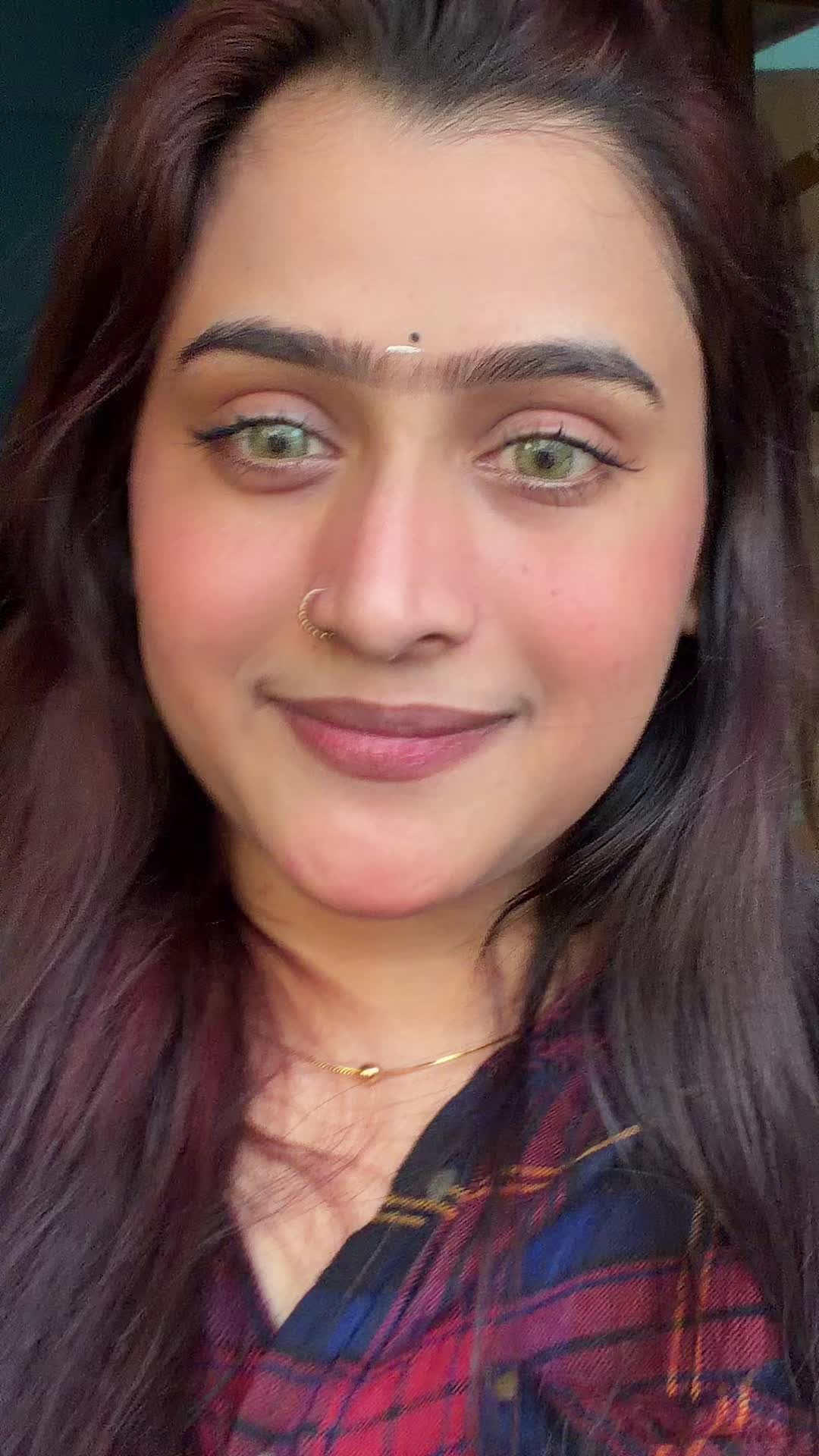 @👀 JuLi 🥹