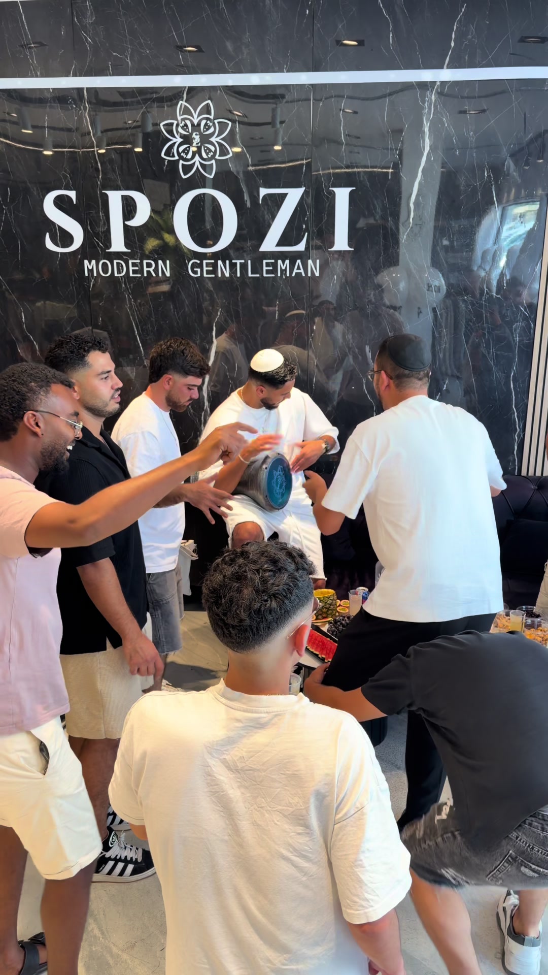 @SPOZI