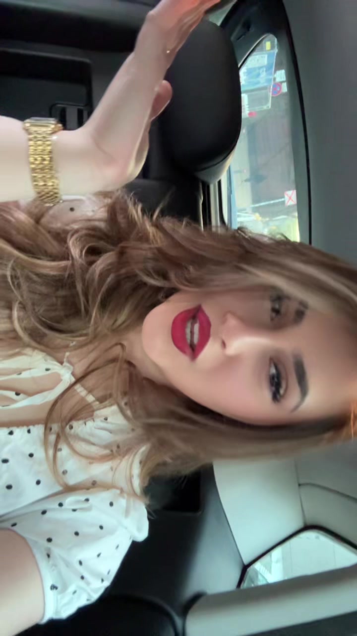 @Loresa