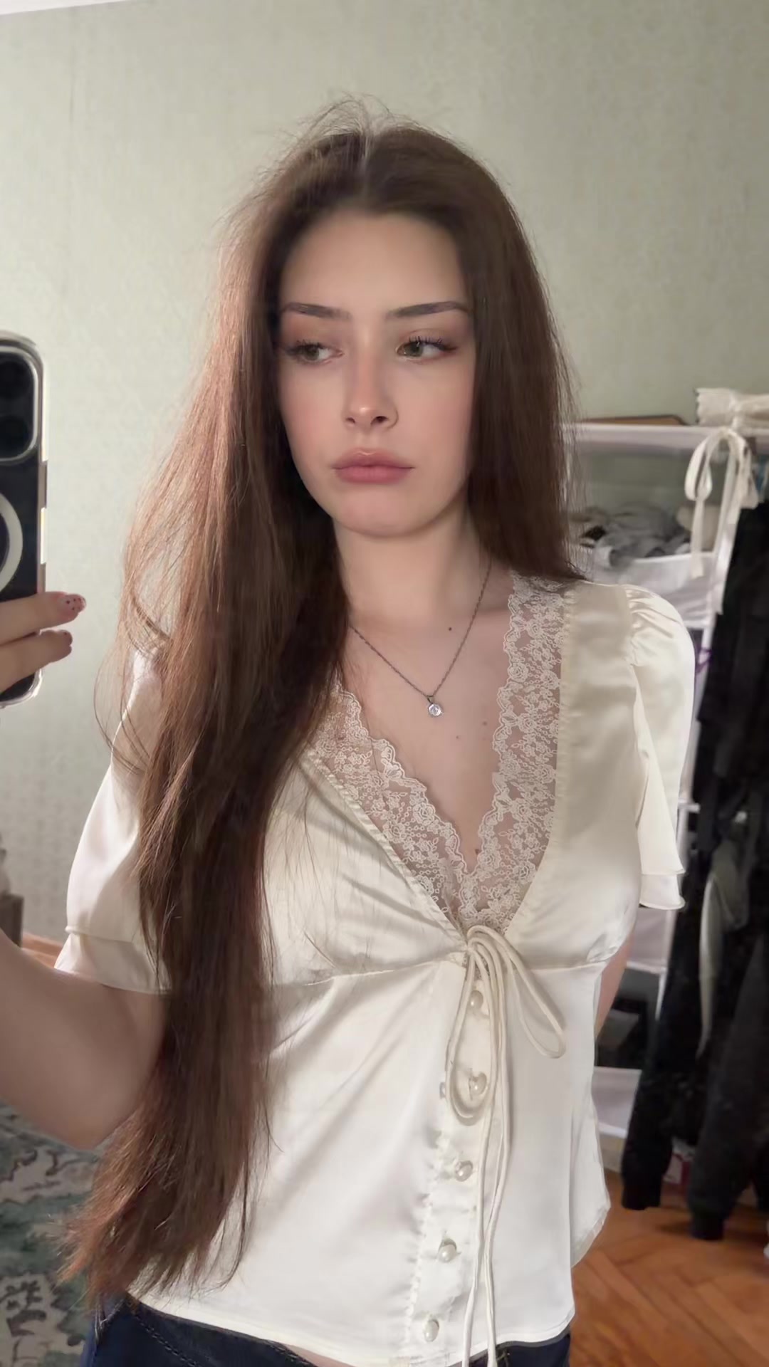 @alinq