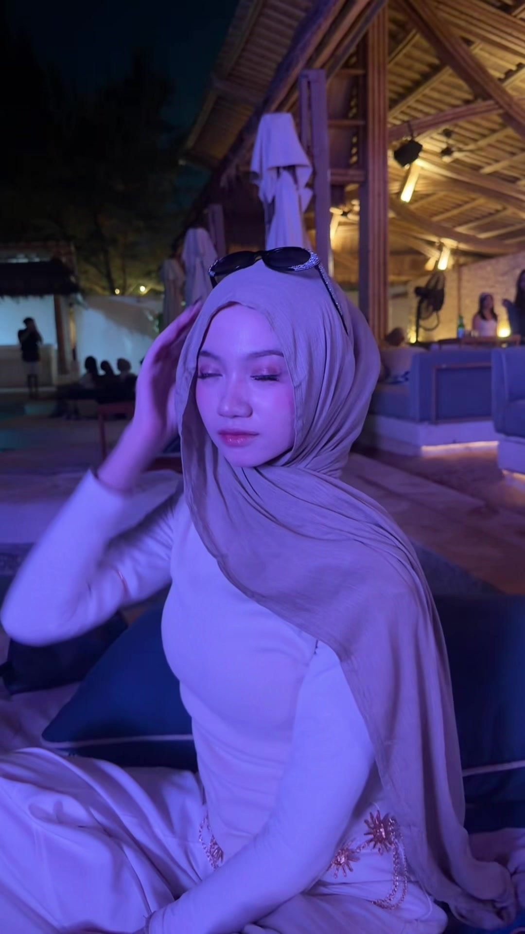 @zauraa