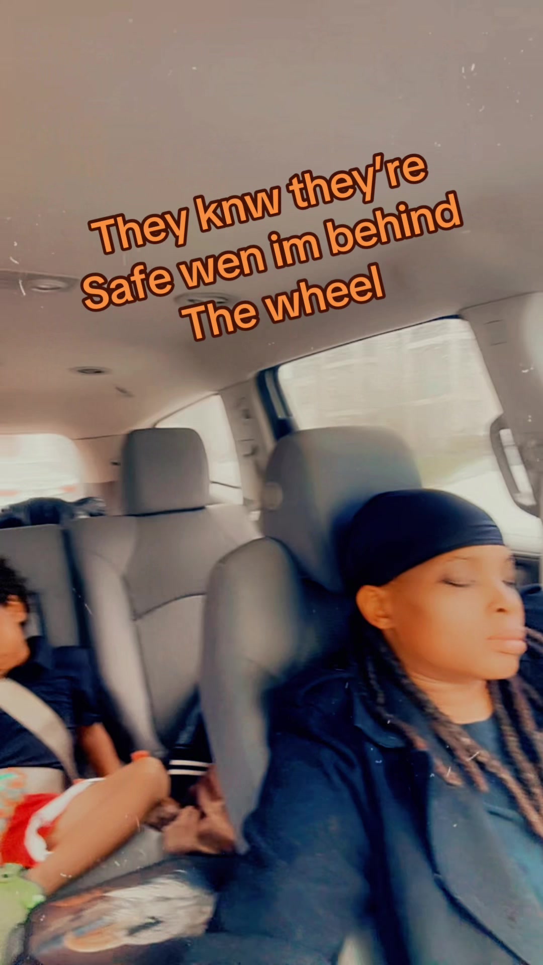 @Only 1 Queen P