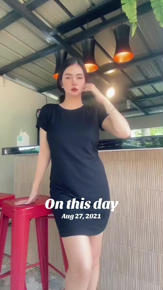 @Mariedelatorre05 on IG