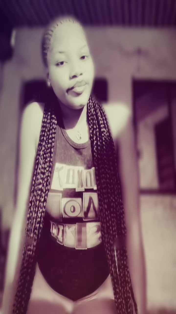 @♡ʝɛռռɨʄɛʀ-L♡ve