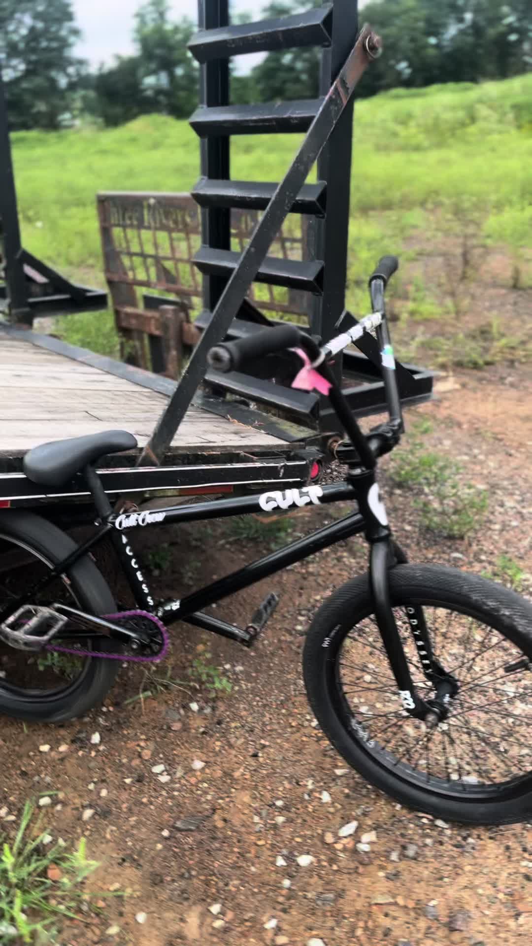 @tommy_rides_cult