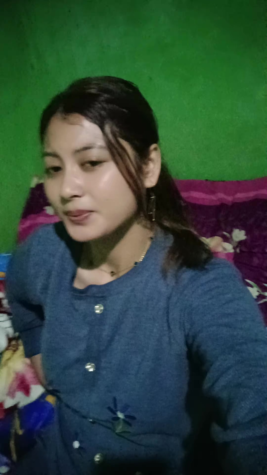 @Acil Hot🔥
