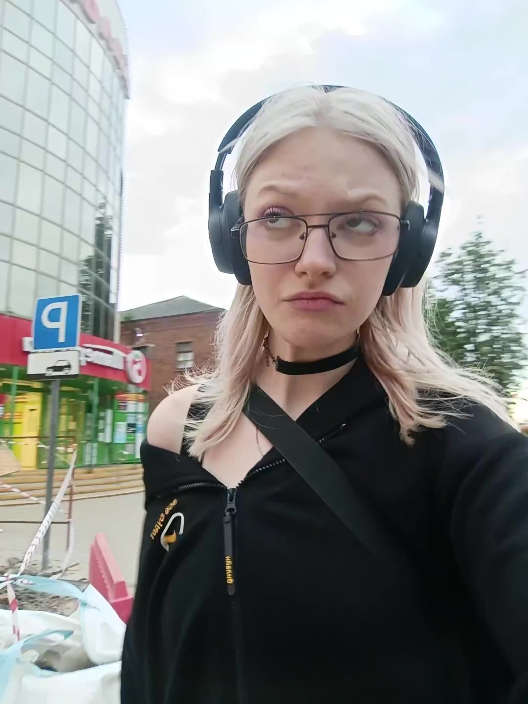 @vikejq