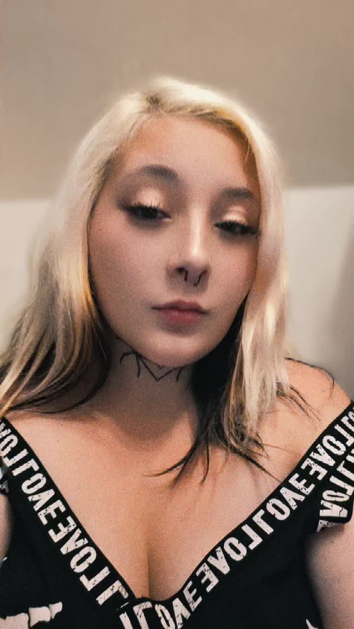 @GothStepMummy
