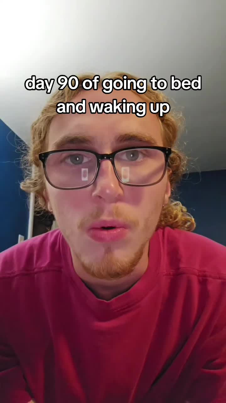 @GoldieGl0cks
