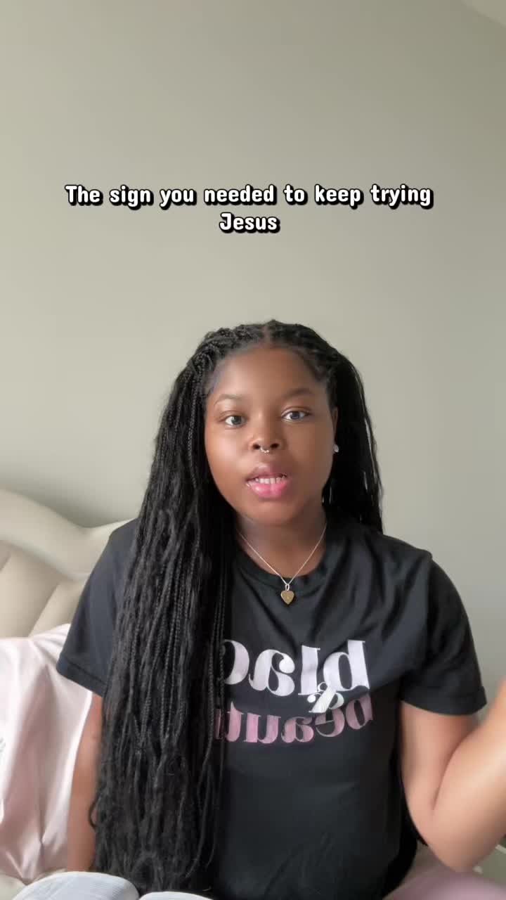 @YOUTUBE: NyaireNicole 💗