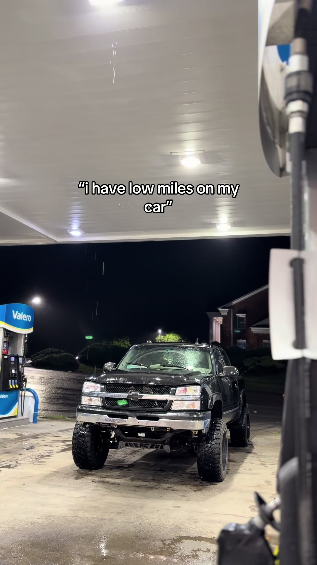 @️