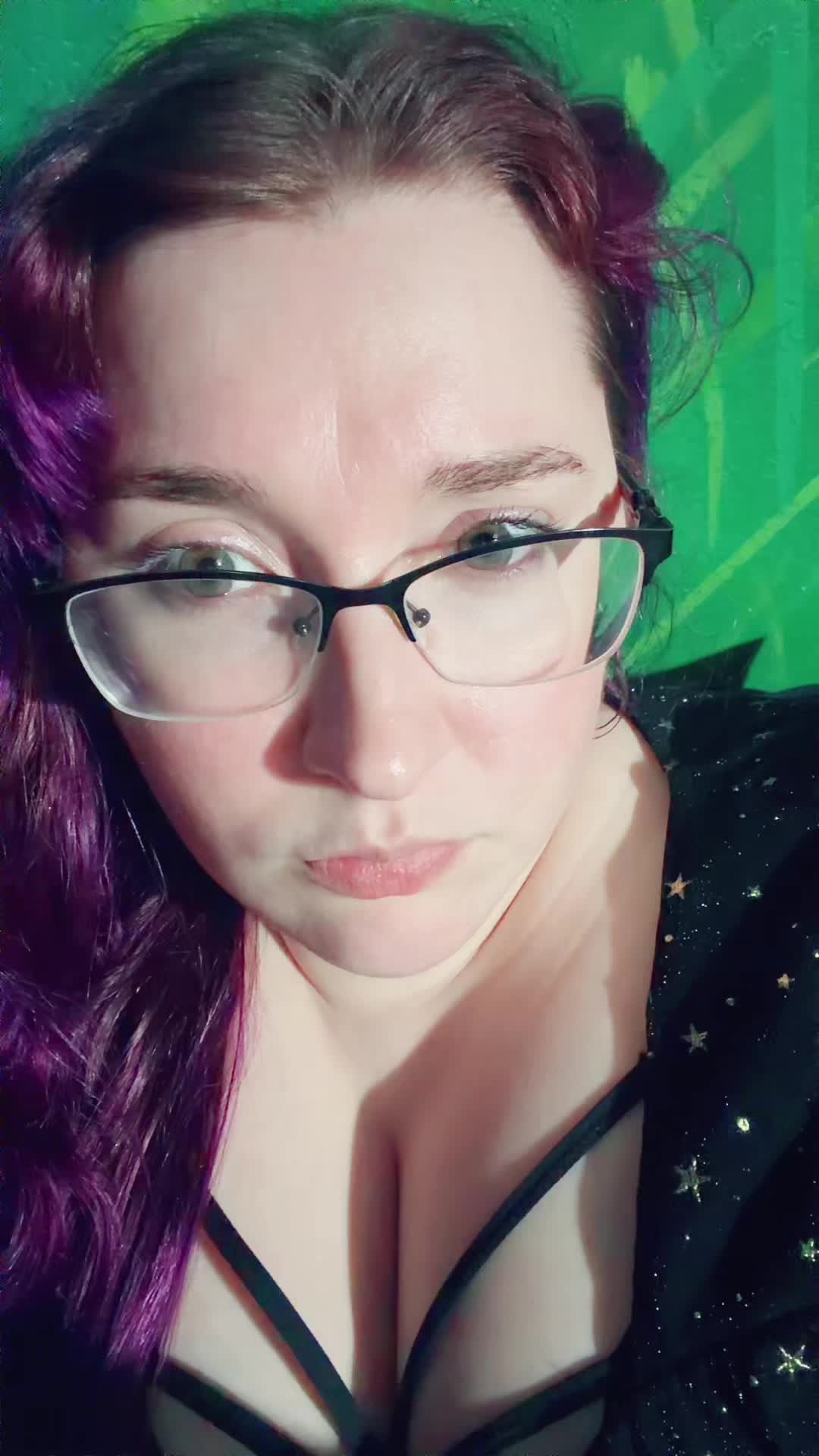 @LadyFantasyND