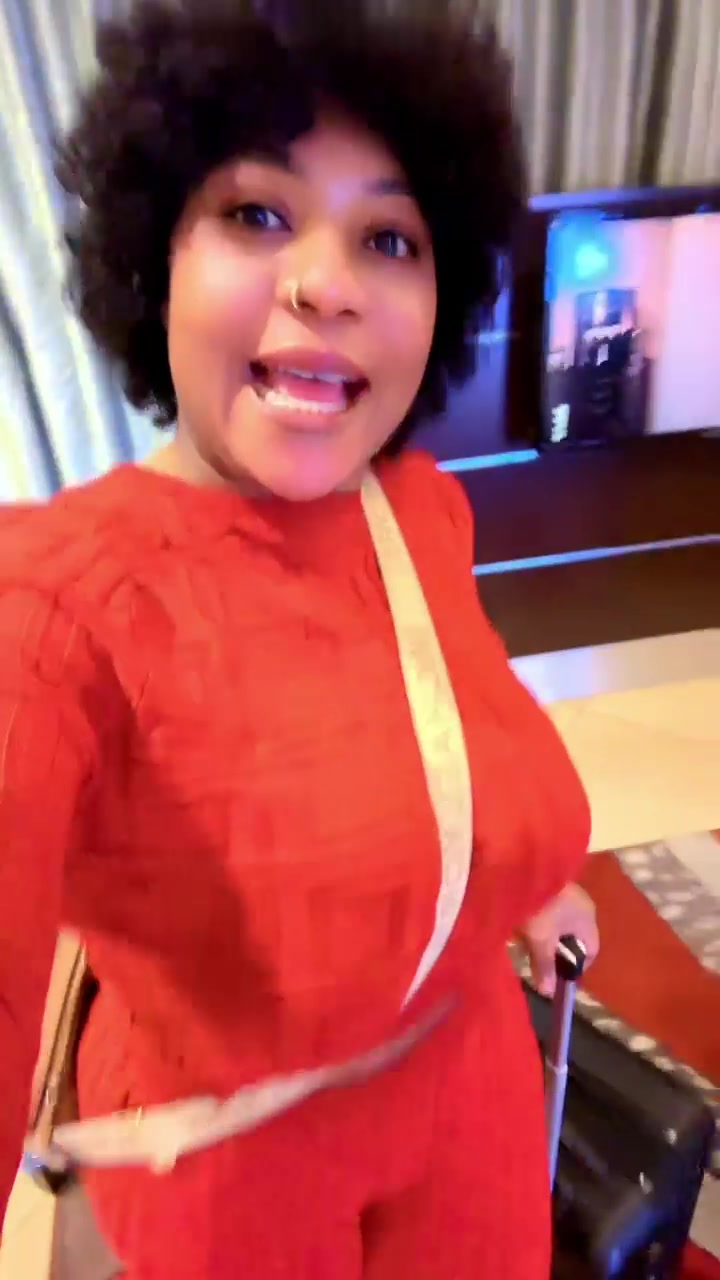 @LolaTokfinds