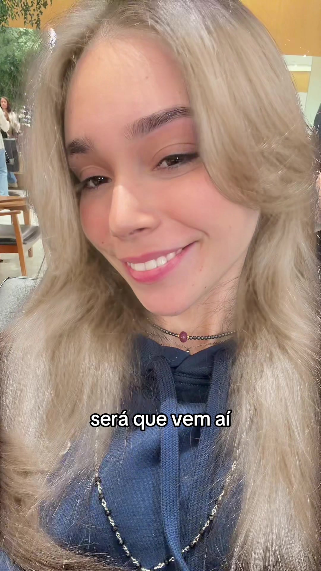 @Cat Dantas