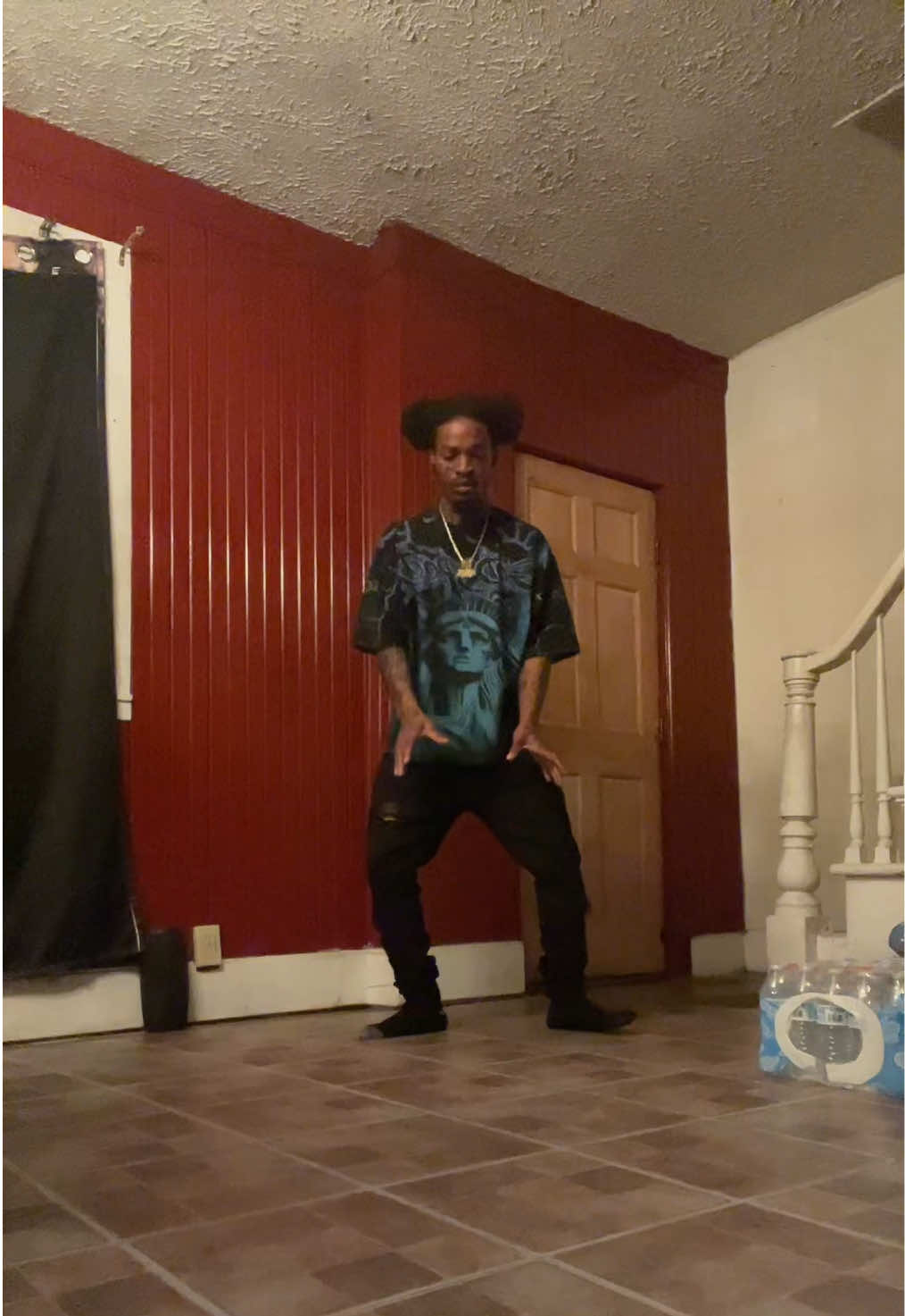 @Mrgetshitlitt83