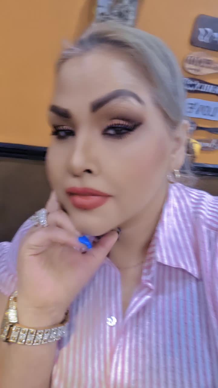 @iris lorena Diaz