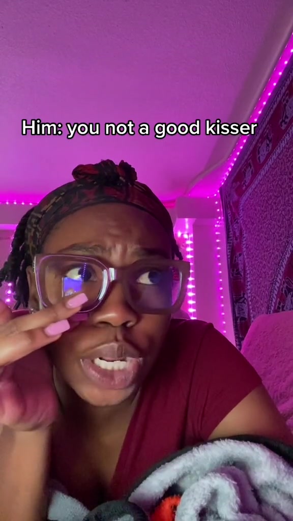 @ARIEZZIE💋☮️