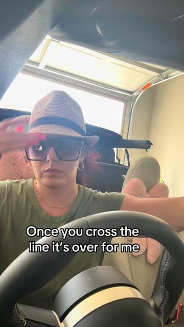 @thedirtybirdie