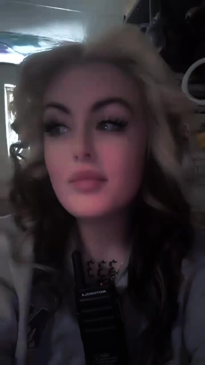 @lainypop420