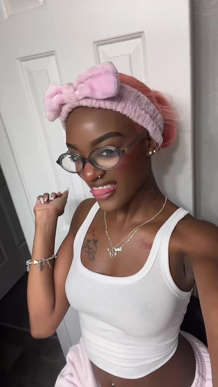 @Ms. Mixed Personalities🧠🫂