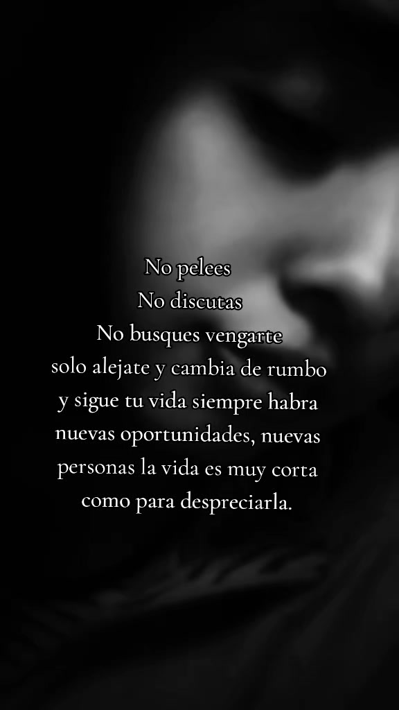 @👑Lesly💙👣