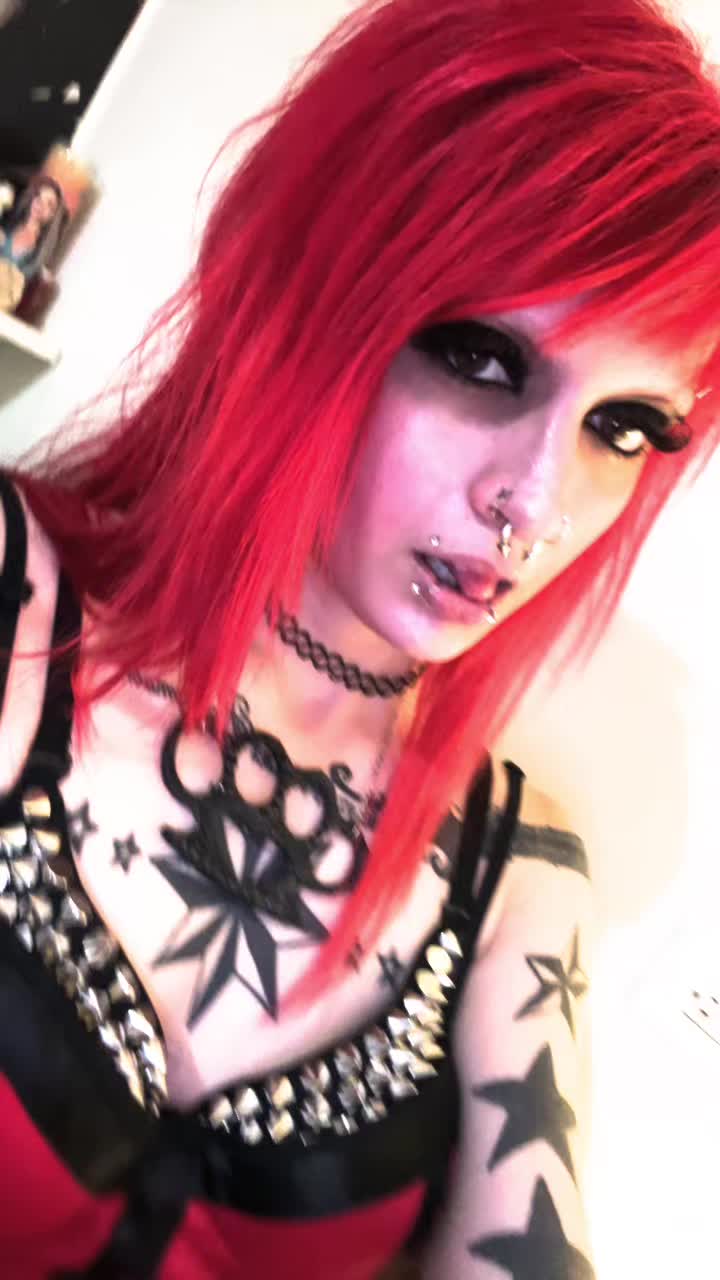 @⋆x.ana.x⋆