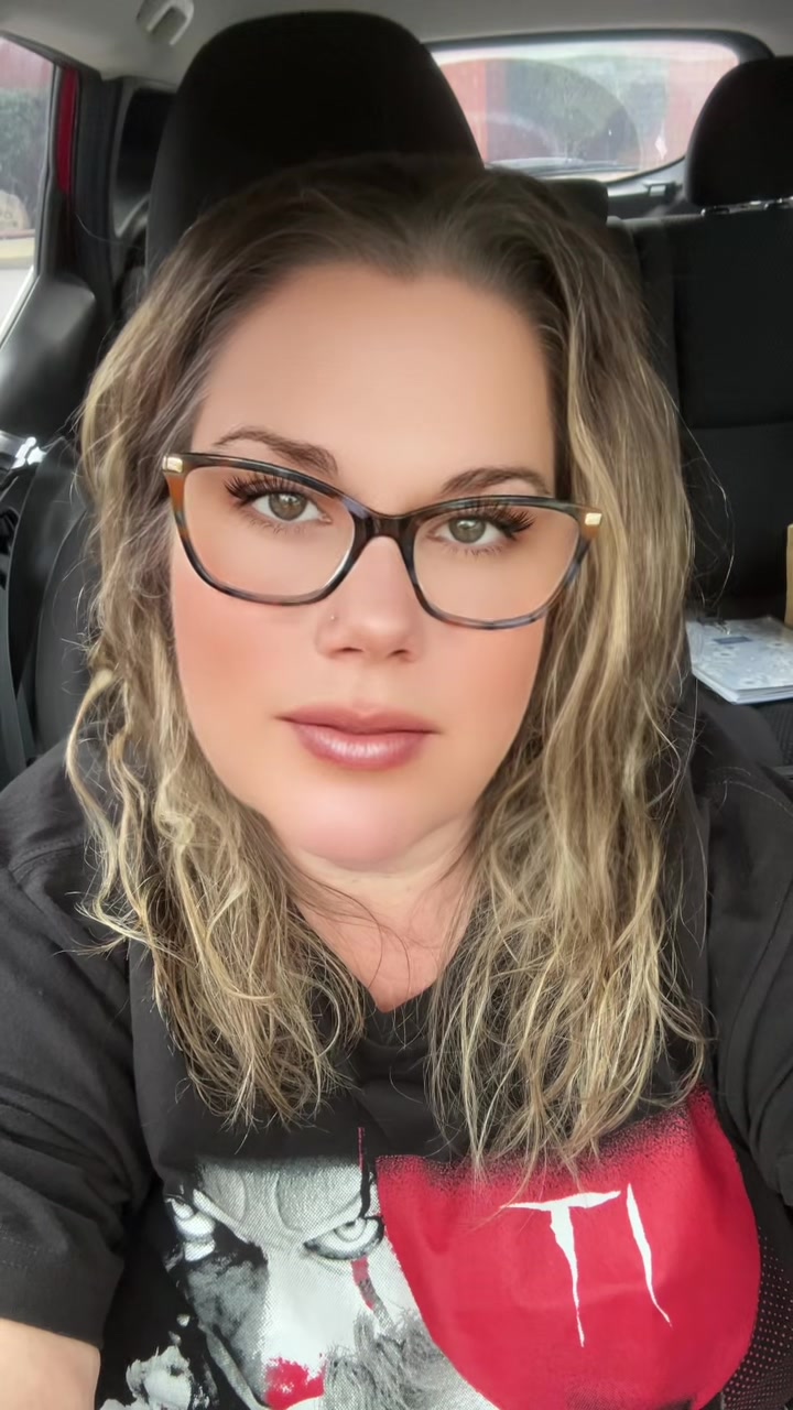 @Nikki