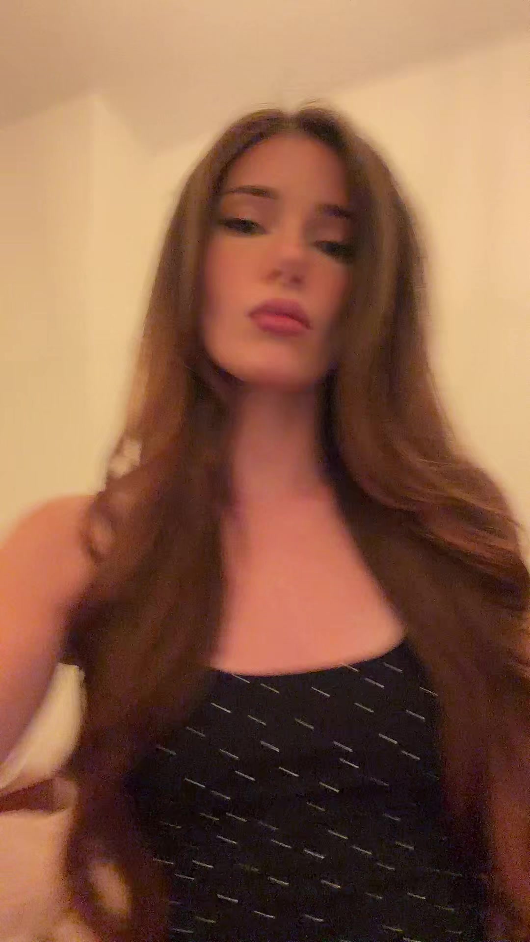 @Scarlett 🌠