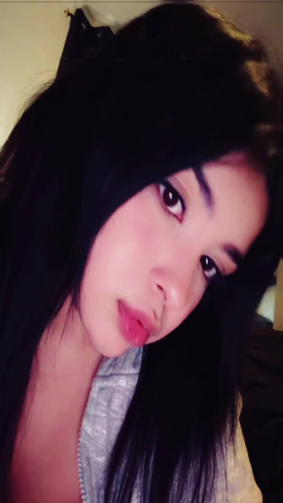 @arielala