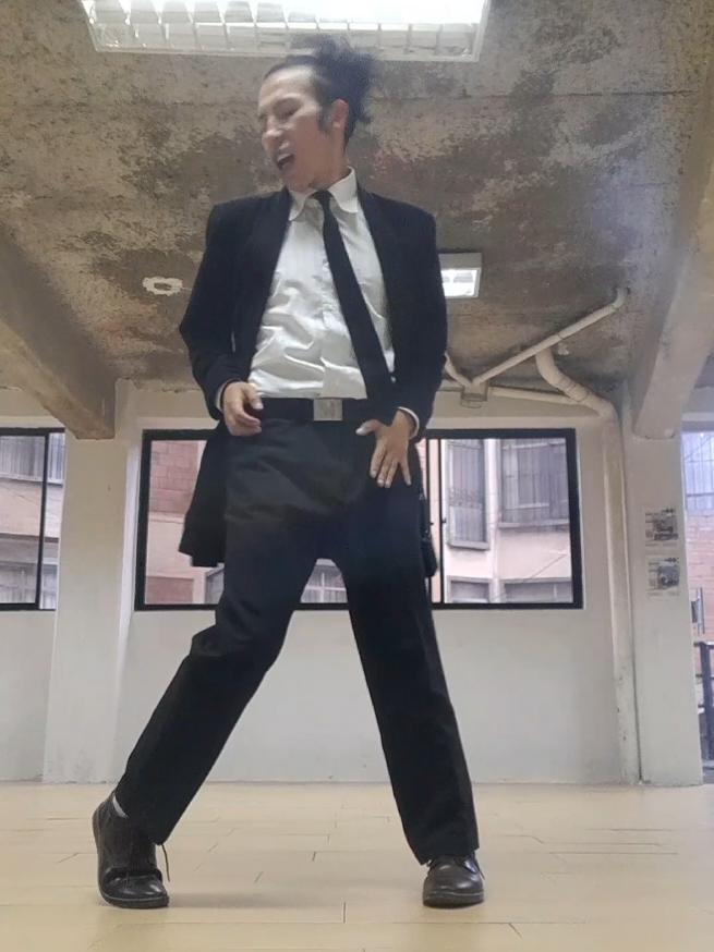 @Luis Mújica