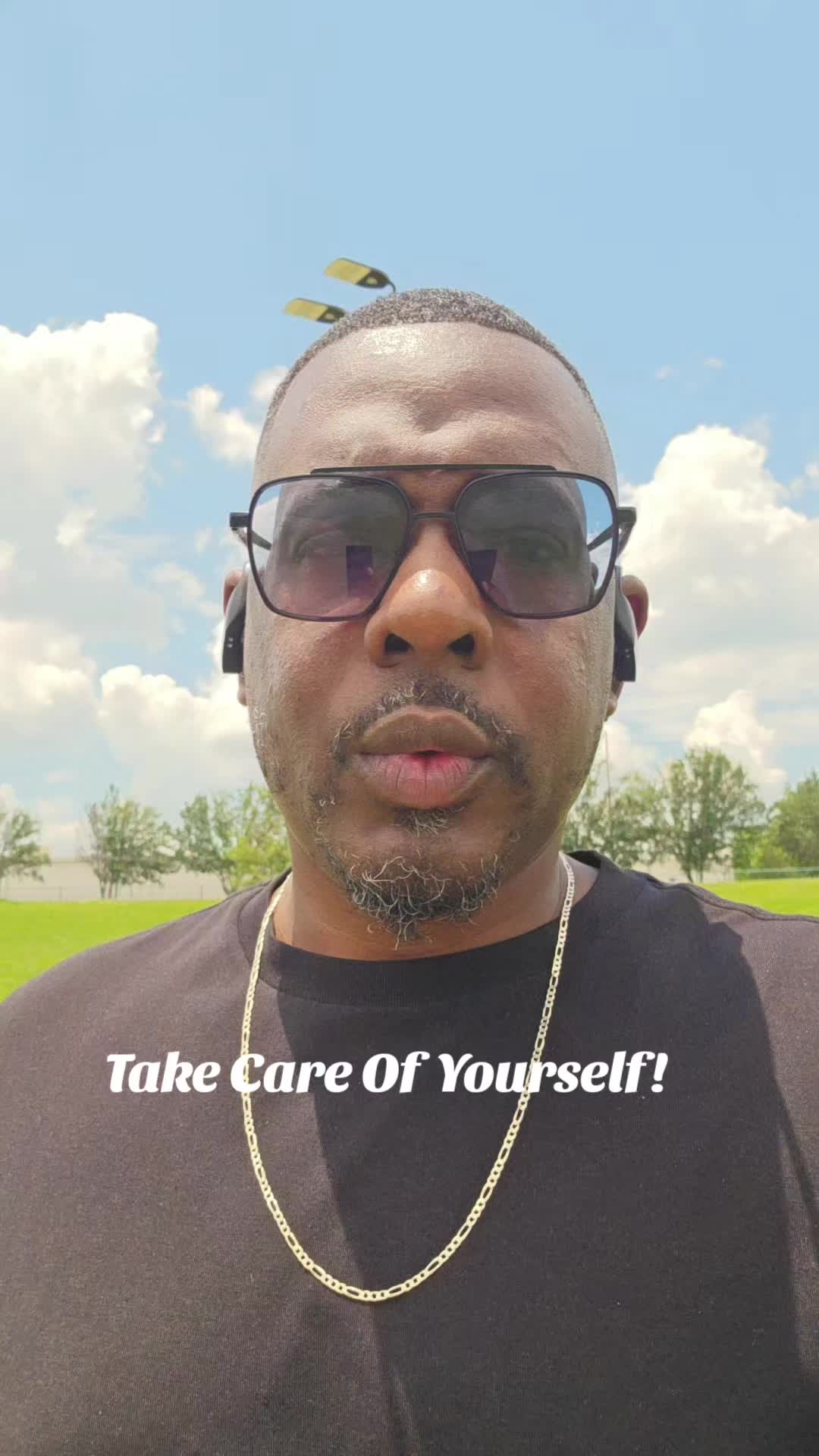 @coachwhatley