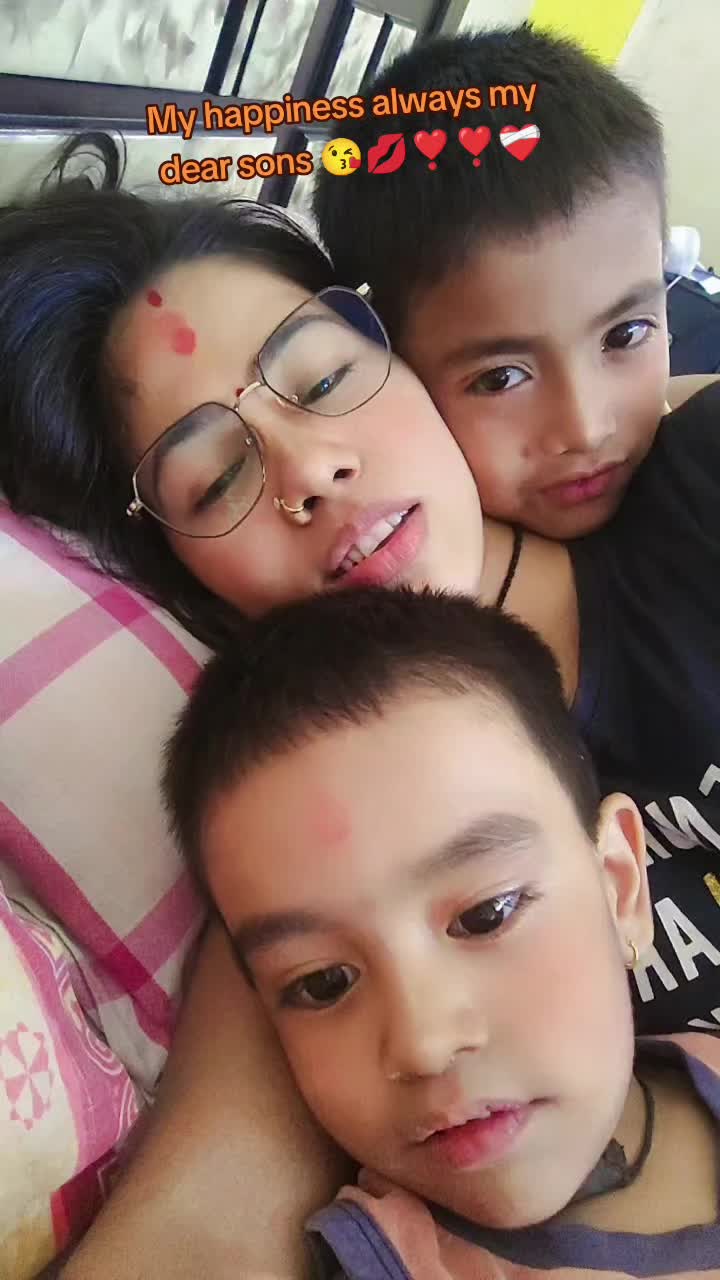 @Aadi & Aayu  Mom 🤗❤️💝