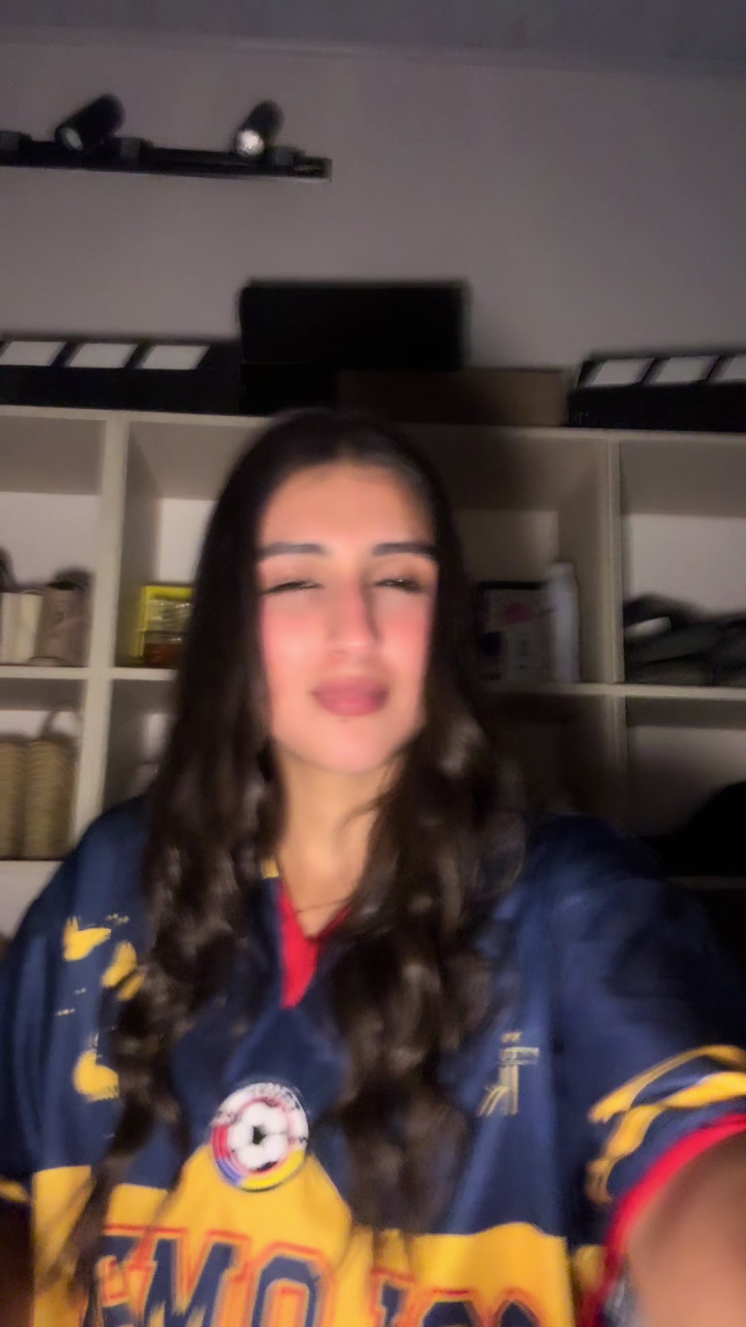 @angelicamrr27 / UGC